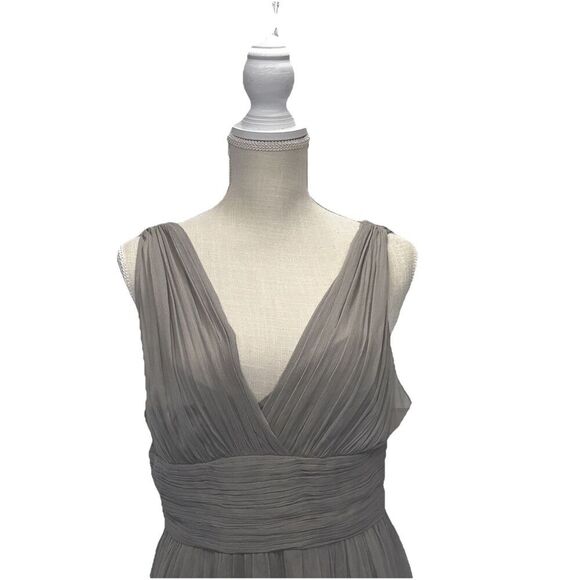 J. Crew  Heidi Dress Silk Chiffon Graphite Gray Pleated Size 8 Cocktail Lined - Picture 5 of 10